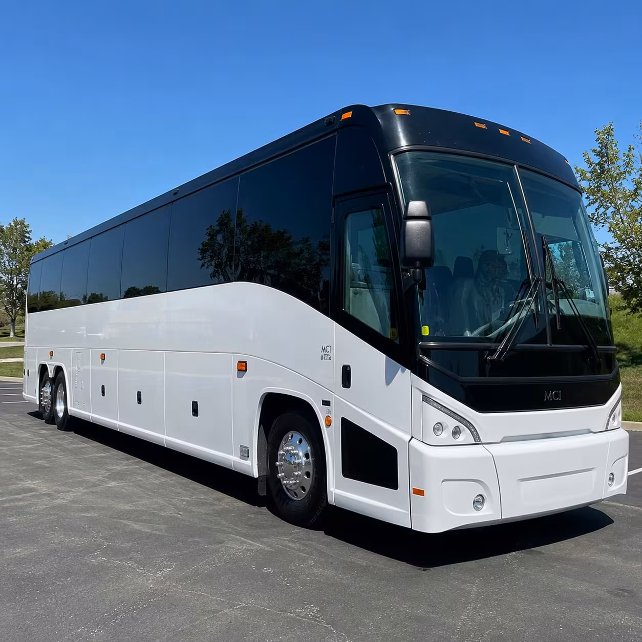 multi day corporate charter bus rentals from rochester