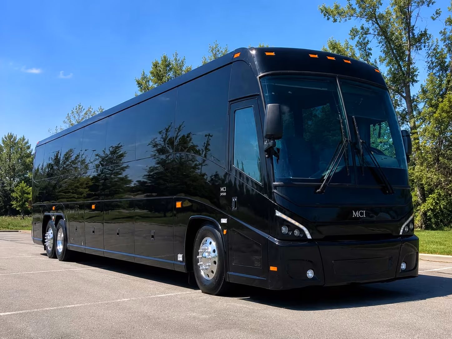 rochester charter bus rentals for science history and arts trips