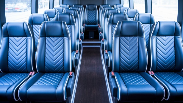 rochester 18 passenger minibus rental
